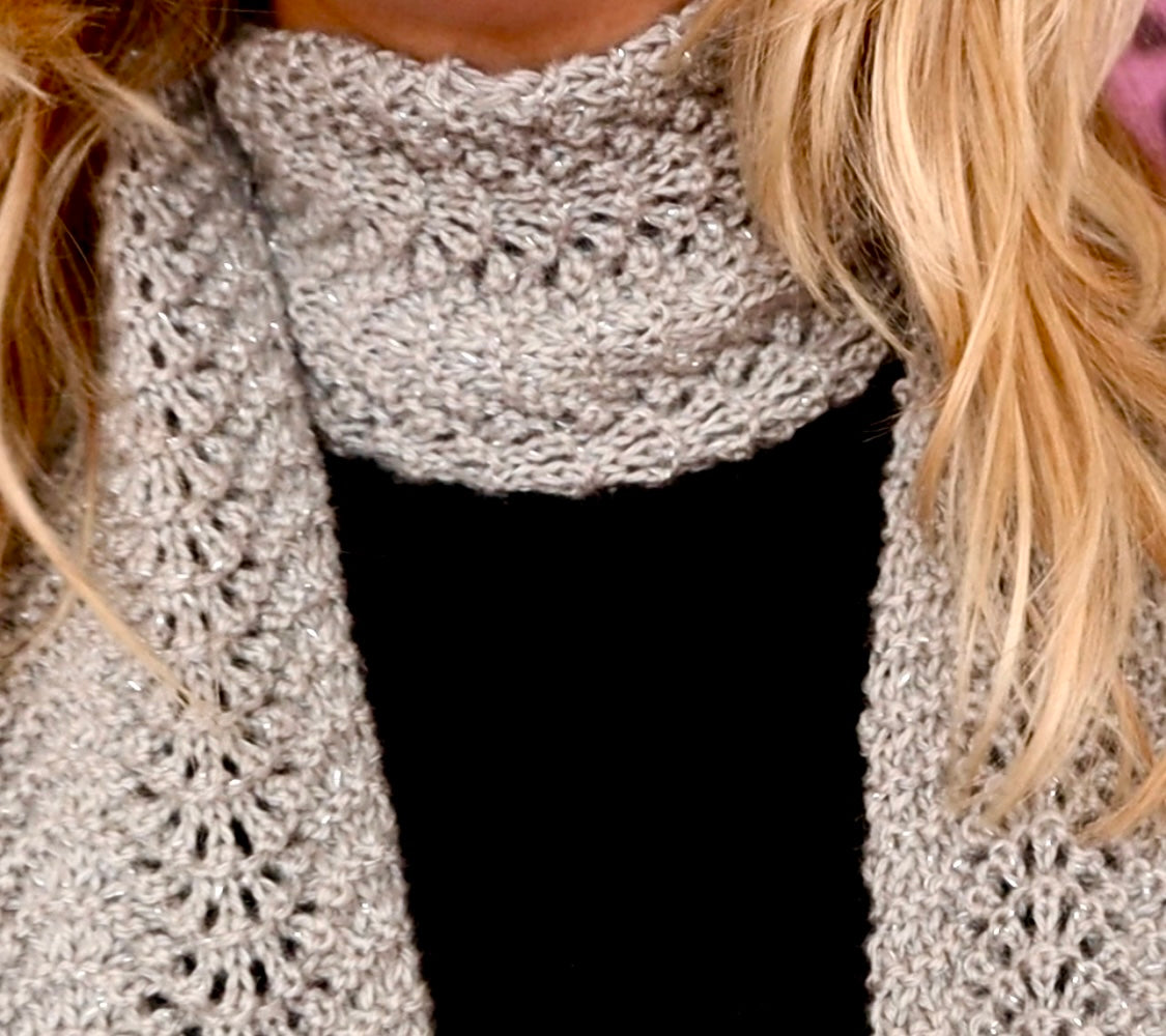 FREE LACE GLITTER SCARF KNITTING PATTERN